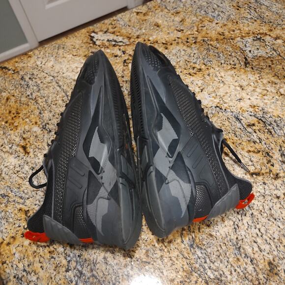 Puma Black Running Shoes Size 11.5 US Model 383290-01 - Picture 7 of 12